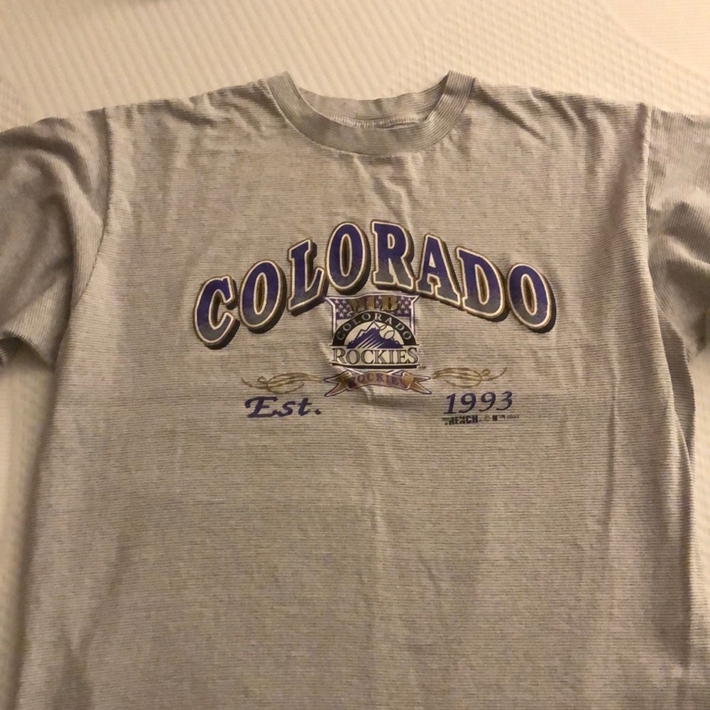 VINTAGE Colorado Rockies T-shirt